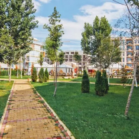 Sunny View Central * Slantchev Briag